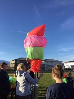 STEM classes check hot air balloons